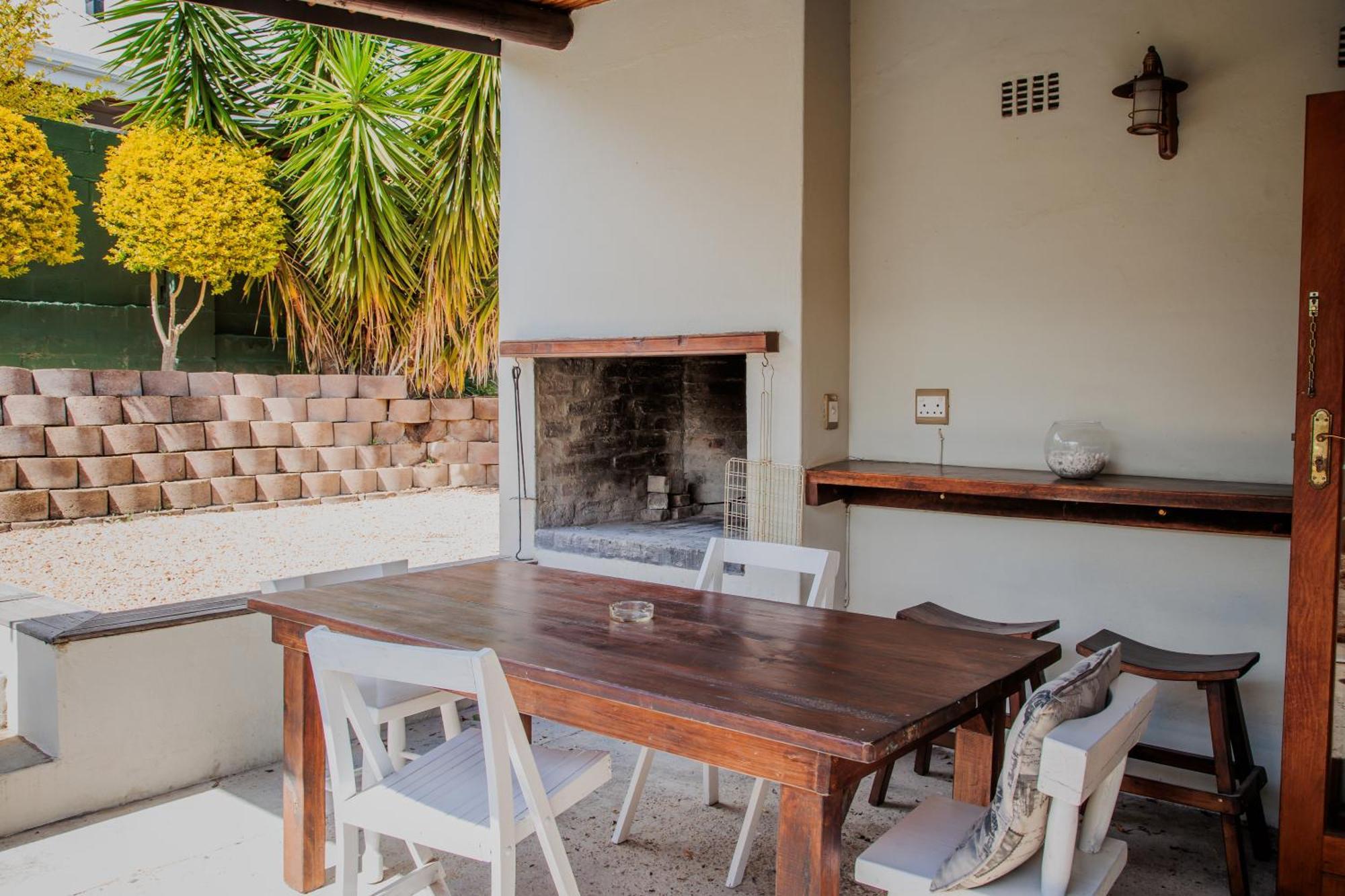 Aan De Heuvel Self-Catering Cottages Swellendam Exterior photo