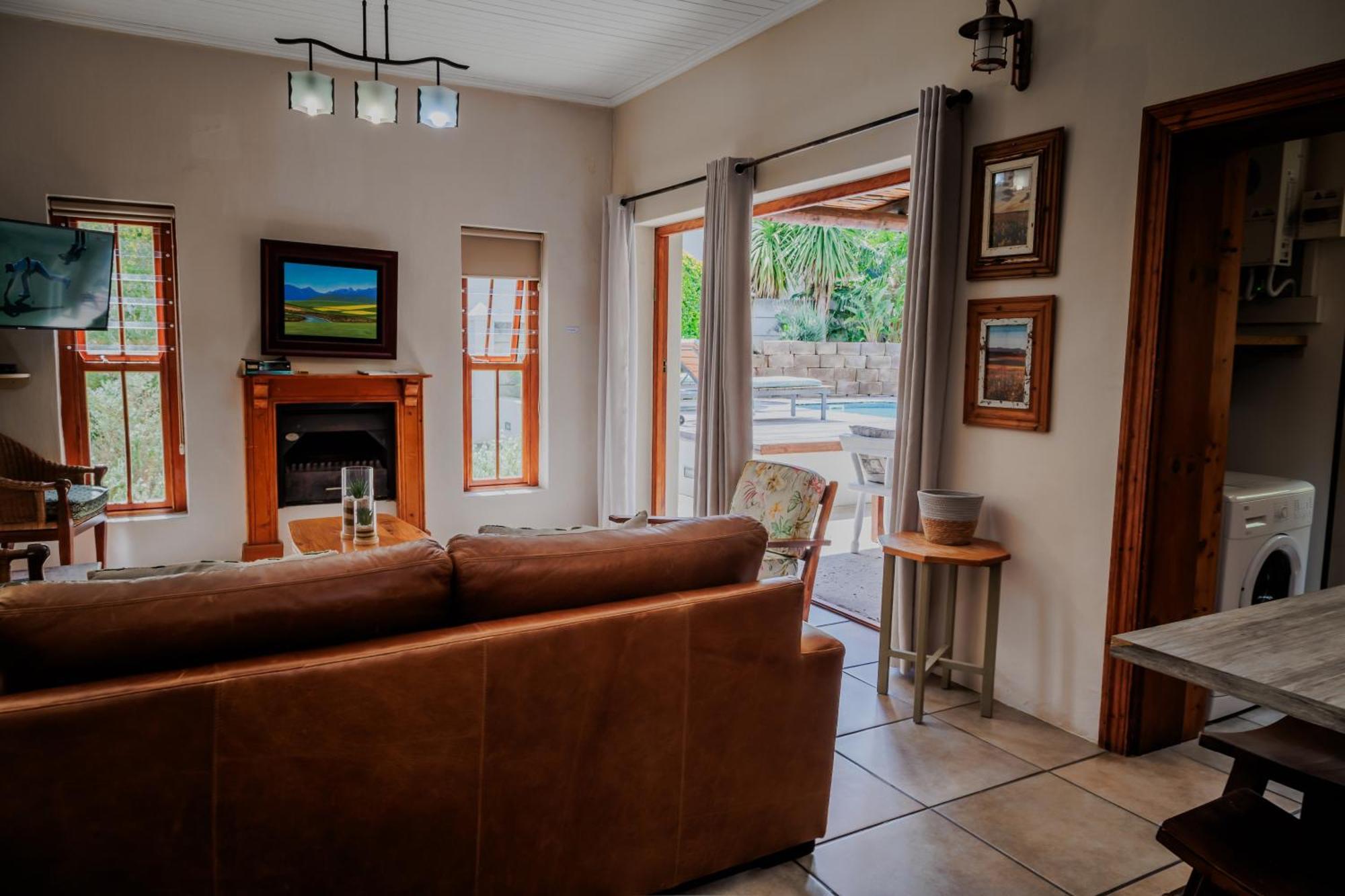 Aan De Heuvel Self-Catering Cottages Swellendam Exterior photo