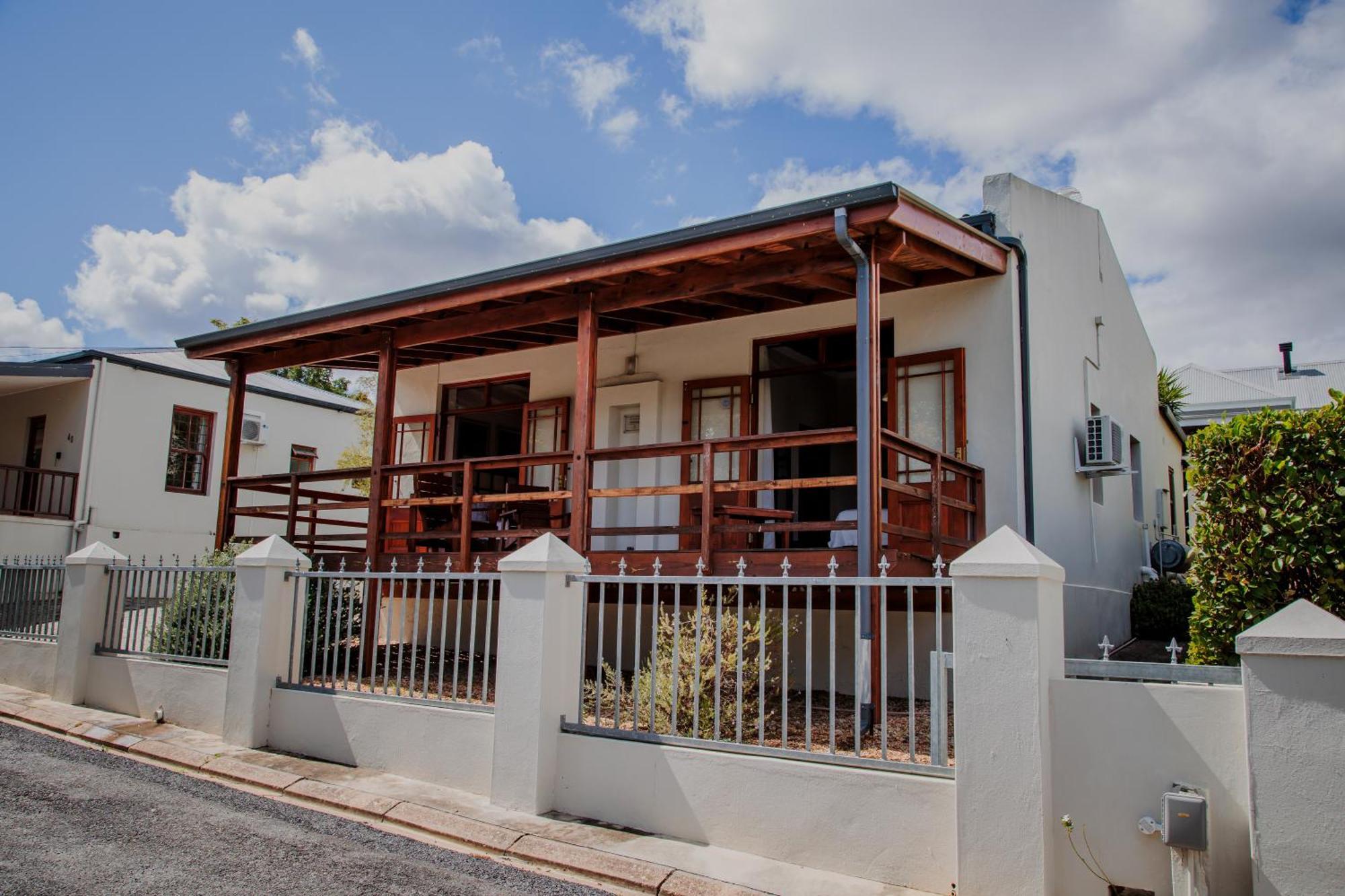 Aan De Heuvel Self-Catering Cottages Swellendam Exterior photo