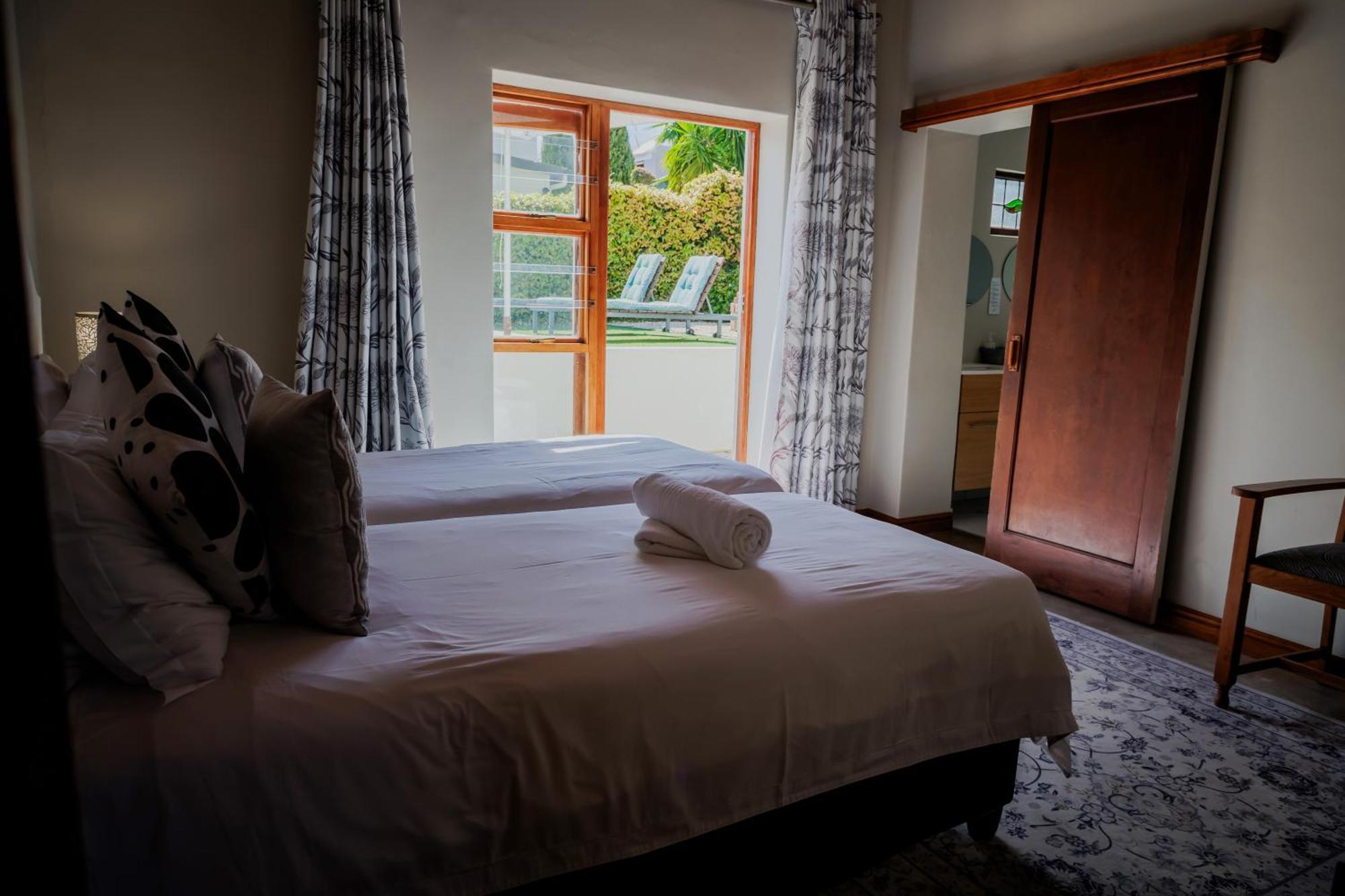 Aan De Heuvel Self-Catering Cottages Swellendam Exterior photo